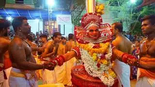 Theyyam @ calicut bagavathy thira kuttikavu sree bagavthy temple nadakavu kozhikode
