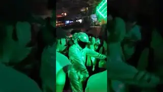 🇮🇩 Guy with helmet dances in Bali, Indonesia | #berryoi on #Twitch #travel