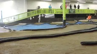 1/8 E Buggy Heat 3 Sparks Park RC Raceway 10-17-2015