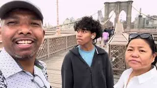 Walking on Brooklyn Bridge
