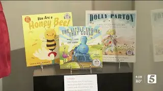 Dolly Parton exhibit at CMHoF