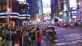 Saturday night in Times Square timelapse (original)