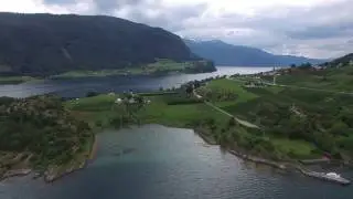 Flytur fr&aring; Ylvis&aring;ker til Nornes, Fimreite.