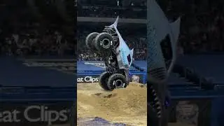 Freestyle Spinning Crash: Monster Jam Videos 2023