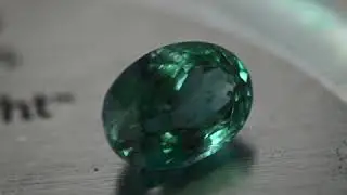 Natural Alexandrite Color Change