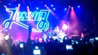 Jessie J live at manchester academy - who's laughing now