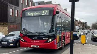 *NEW*. Short journey on Ratp Group Route 371 to Kingston Hall Road. Enviro200 EV BE37061 (LD71 YLW)