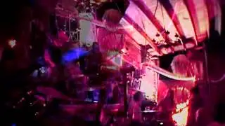 I Know Live / Wilde Blood