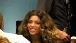 Beyonce at J&R Express