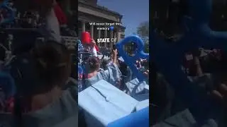 The greatest college graduation ever 👏🔥