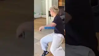 Джейсон попробуй научить Рона вьетнамскому языку😭