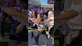 Я буквально понятия не имею, что делаю, но рога лягушкам ура @Ellie Thumann @Remi Jo