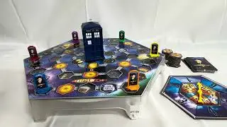 Vintage 2006 Doctor Dr Who The Time Travelling Action Board Game