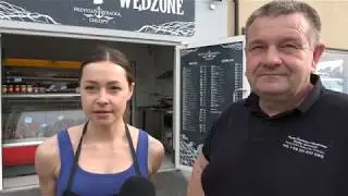 Ryby świeże wędzone w Przystani Rybackiej nad morzem w Chłopach gmina Mielno