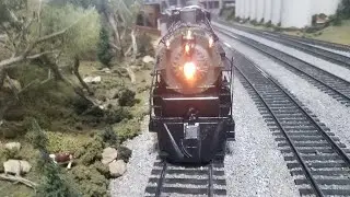 Fast and loud CB&Q 5629,  O Scale 2-rail.