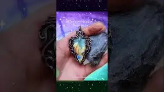 🙌💖Finishing new wire wrapped statement necklace!!!!!!