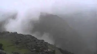 Machu Picchu: Short Clip In The Rain