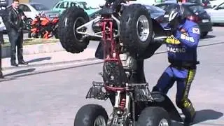 Motoros kaszkadőr show
