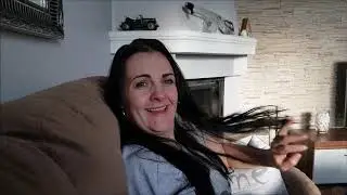 Ewa obcina włosy