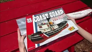 Lindberg 1/72 Scale USCG Tugboat