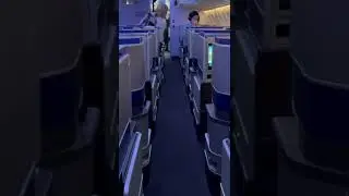 United Airlines Boeing 787-10 Polaris Cabin