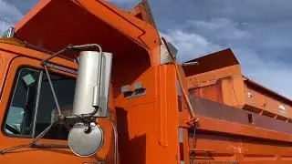 GovDeals: 1998 Mack RD688S Plow Truck