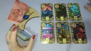 AQUÁRIO ALGUÉM ESCONDE QUE TE AMA!