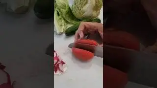 Salad cutting#usa#cuttingasmr#saladcutting#youtubeshorts#asmr#asmrsounds#asmrvideo#india#pakistan