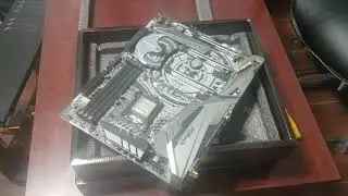 AsRock Z390 Taichi Ultimate Mother Board Unboxing