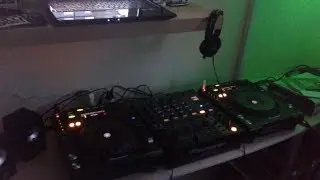 Flybeat & Kinatix meets DJ Y0FR3DD0 - Follow Me Around