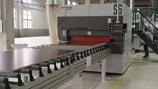 Melamine paper wood products lacquer sanding