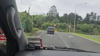 Shuttle Ride From Dunedin Airport to City| Beautiful Landscapes, animals & sceneries of New Zealand