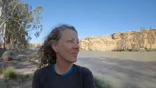 Murray River kayaking expedition