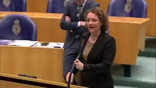 Renske Leijten (SP) Mark Rutte (VVD) 'Kijk eens naar de duiventil, ministeri&euml;le top belastingdienst'
