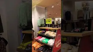 Clothes Shop in Canada 🇨🇦