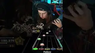Sbagliare su Guitar Hero &egrave; decisamente frustrante #shorts