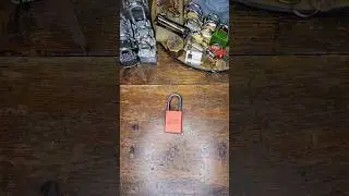 🤔 How to pick the 1100 American Lock -Single pin w/ short hook #lockpicking #diy #locksport