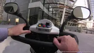 ▷Conduire le scooter électrique senior Kymco Maxi XLS pour personne à mobilité réduite ou handicapée