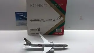 UNBOXING *Boeing 787-9(Gulf air retro livery)* Phoenix models 1:400 Scale #7