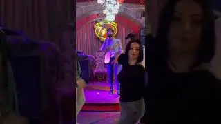 Qara gözler..