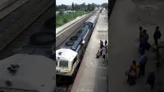 05862 Dekargaon Rangiya Passenger 🚦🚊#nfrailway #shortsfeed #dekargaon #rangiya #shorts