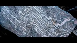Ancient Rocks Unveil Earth's Ancient Magnetic Field: A 3.7 Billion-Year Discovery