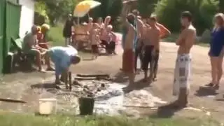 И тамада хороший и конкурсы интересные! ЖЕСТЬ! Hard contest!