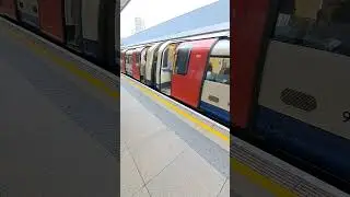 1996 Stock 96001+96201 London Underground Jubilee Line Departs at Stratford Platform 14 for Stanmore