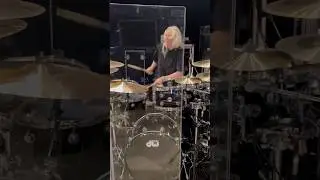 Emily Armstrong on drums. Who says vocalists can&rsquo;t slay on the drums? 🥁🔥