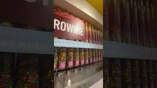 World&rsquo;s largest chocolate wall | M&M world - Oxford street London