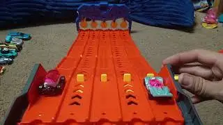 let's race Hot Wheels 2025 Q case fantasy cars