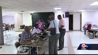 KC mulls letting city workers have paid day off for working polls