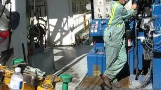 Trippin Out Pipe - Precision Drilling 630