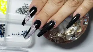 Diseño Largo y Elegante En Negro Para Cualquier Ocasión/Por Que Tengo Una Bola En El Monomero.